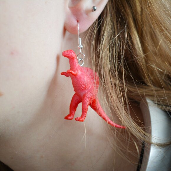 Red Spinosaurus Dinosaur Statement Earrings - Picture 4 of 5